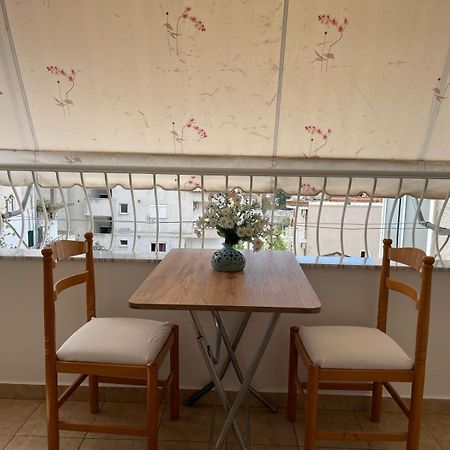 Linda Home Sarande Luaran gambar