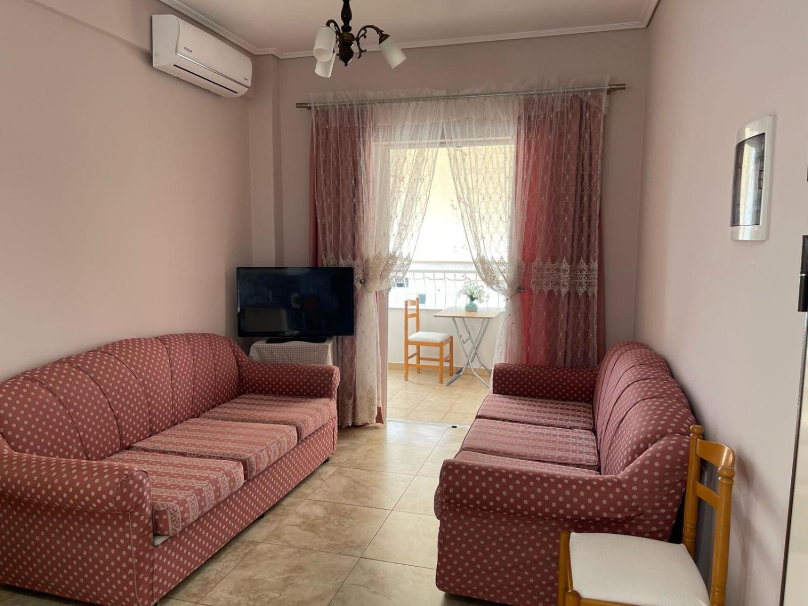 Linda Home Sarande Luaran gambar