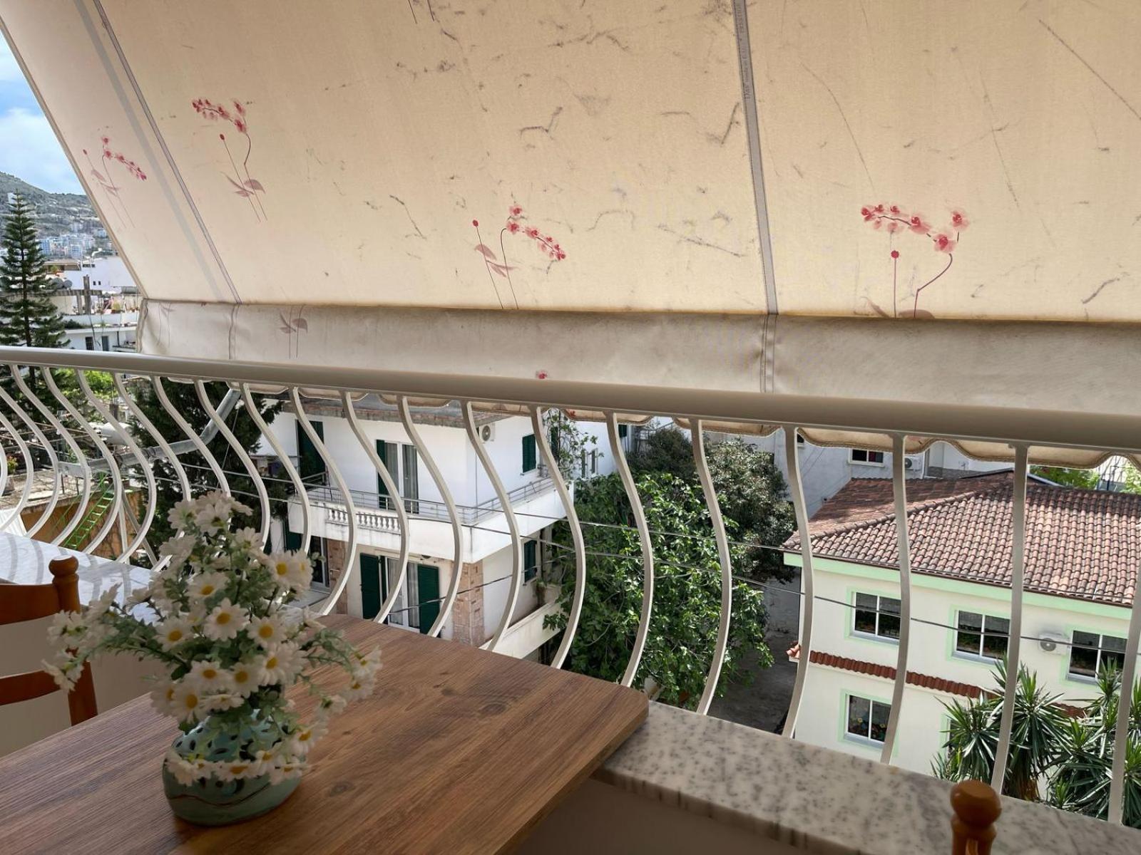 Linda Home Sarande Luaran gambar