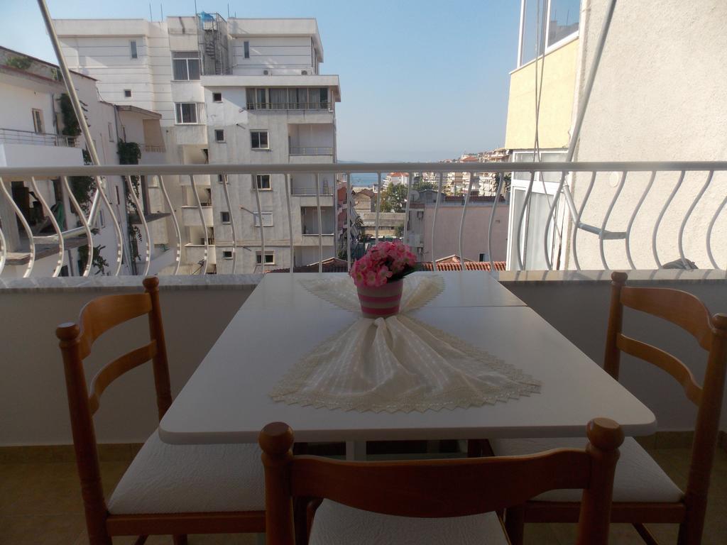 Linda Home Sarande Luaran gambar