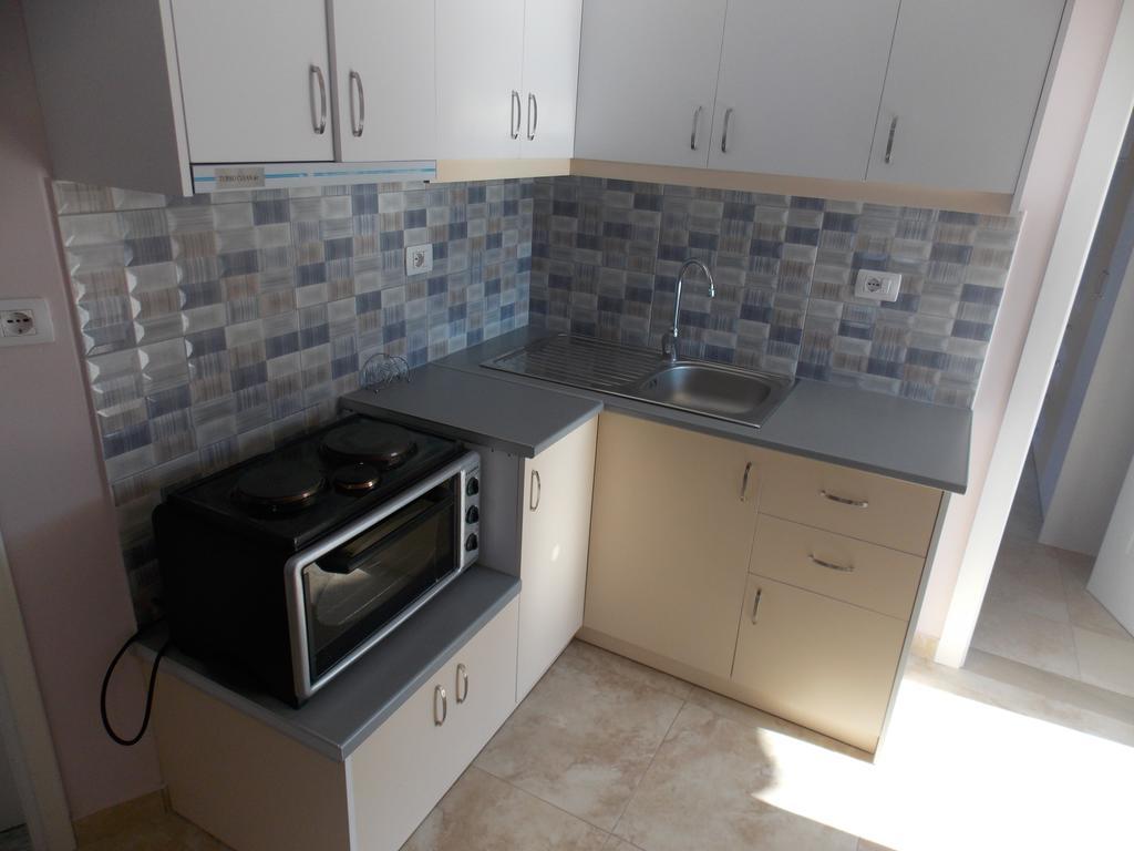 Linda Home Sarande Luaran gambar